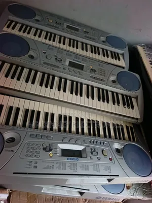 Yamaha Psr275