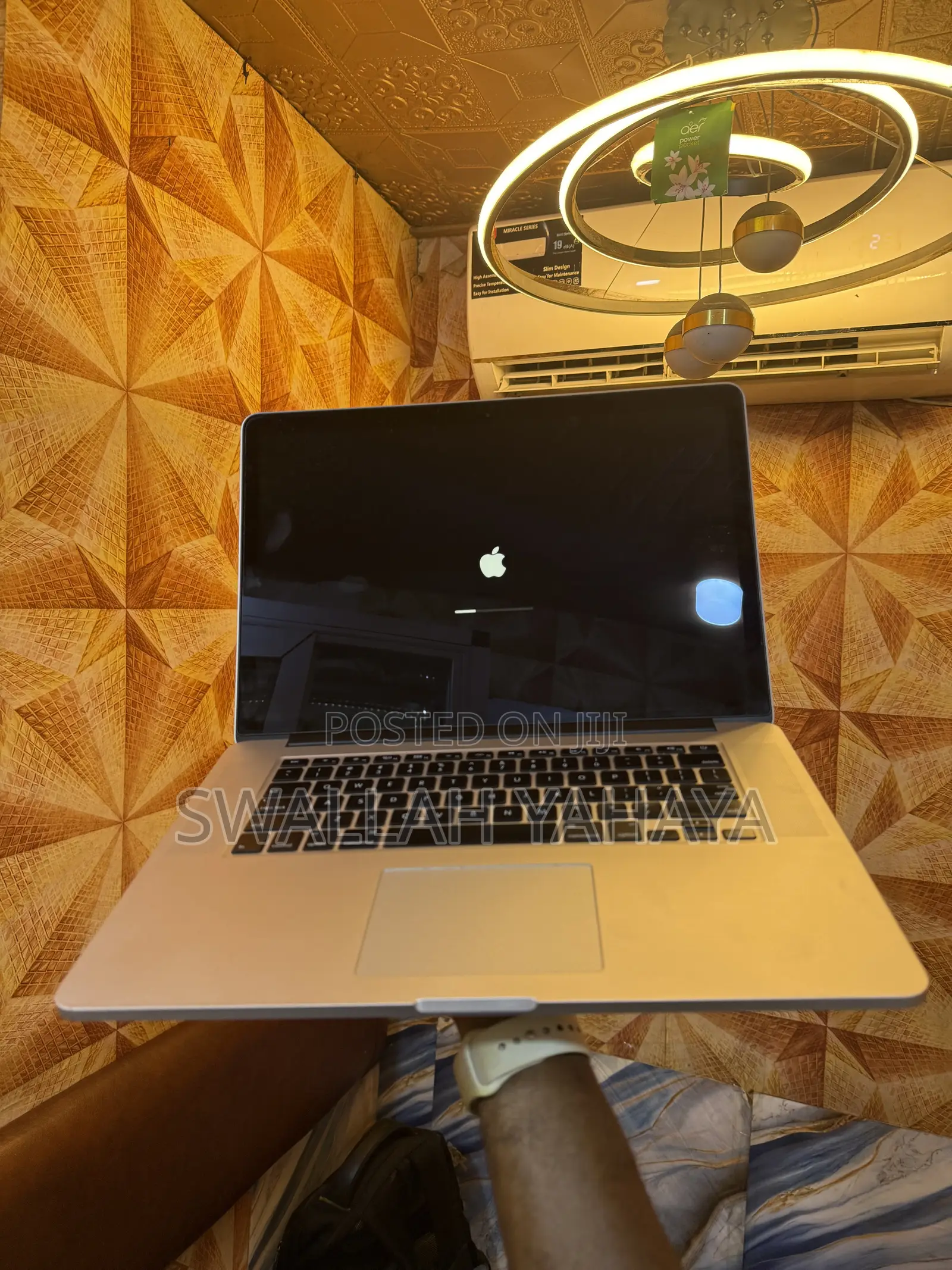 Laptop Apple MacBook Pro 2015 16GB Intel Core i7 SSD 256GB