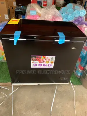 Rainbow Durable Chest Freezer 200 Litres