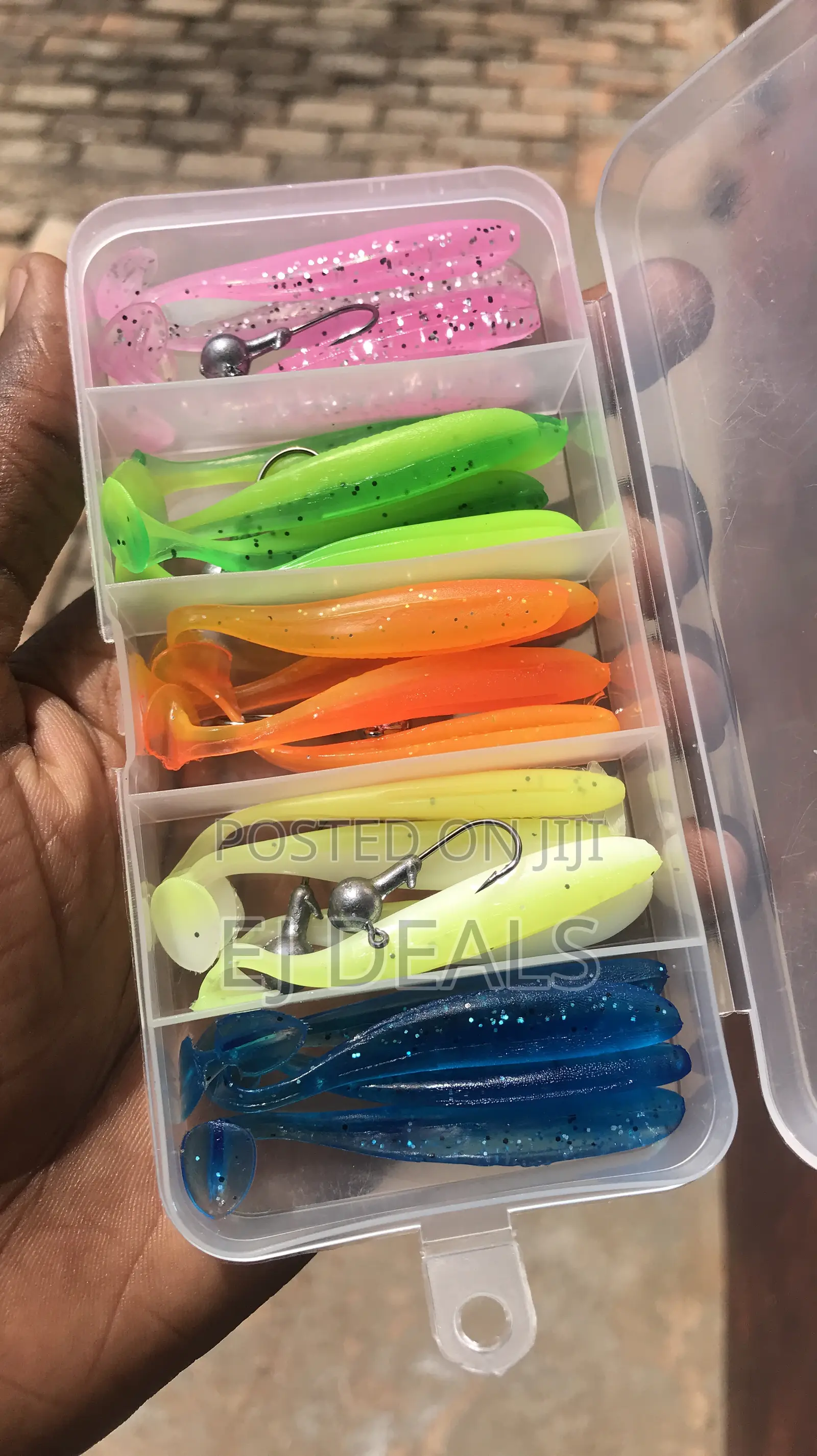 Reusable Fishing Baits/Lures and Hooks 30pcs