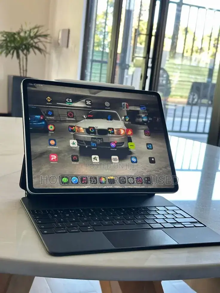 Apple iPad (2025) 1 TB