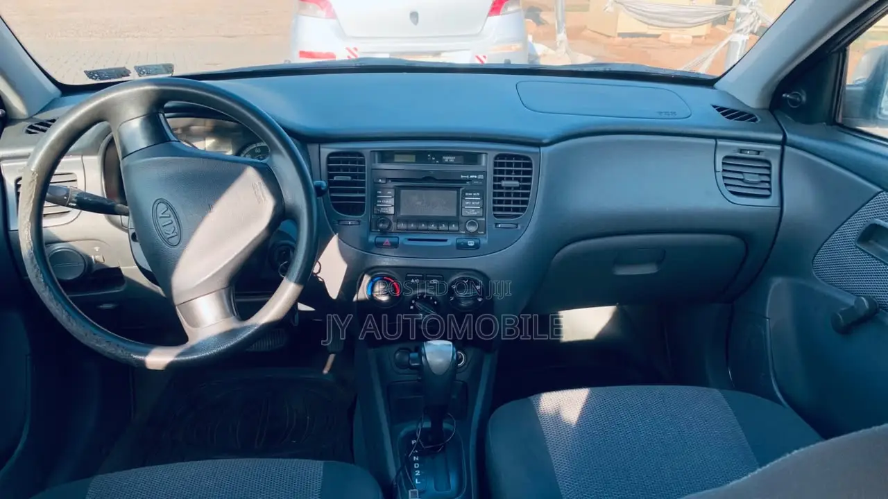 Kia Rio 2010