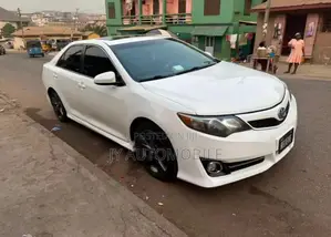 Toyota Camry 2014 White