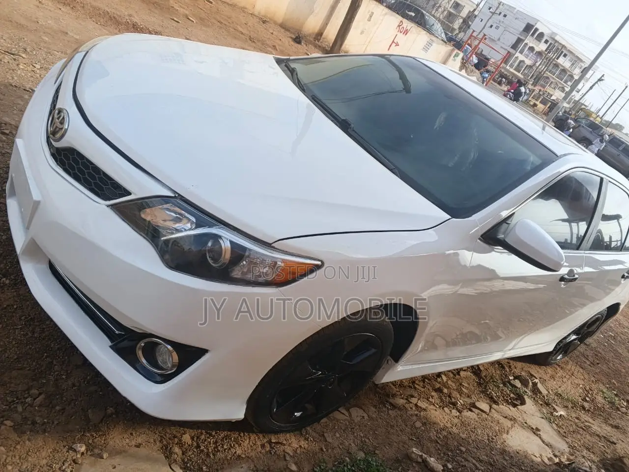 Toyota Camry 2014 White
