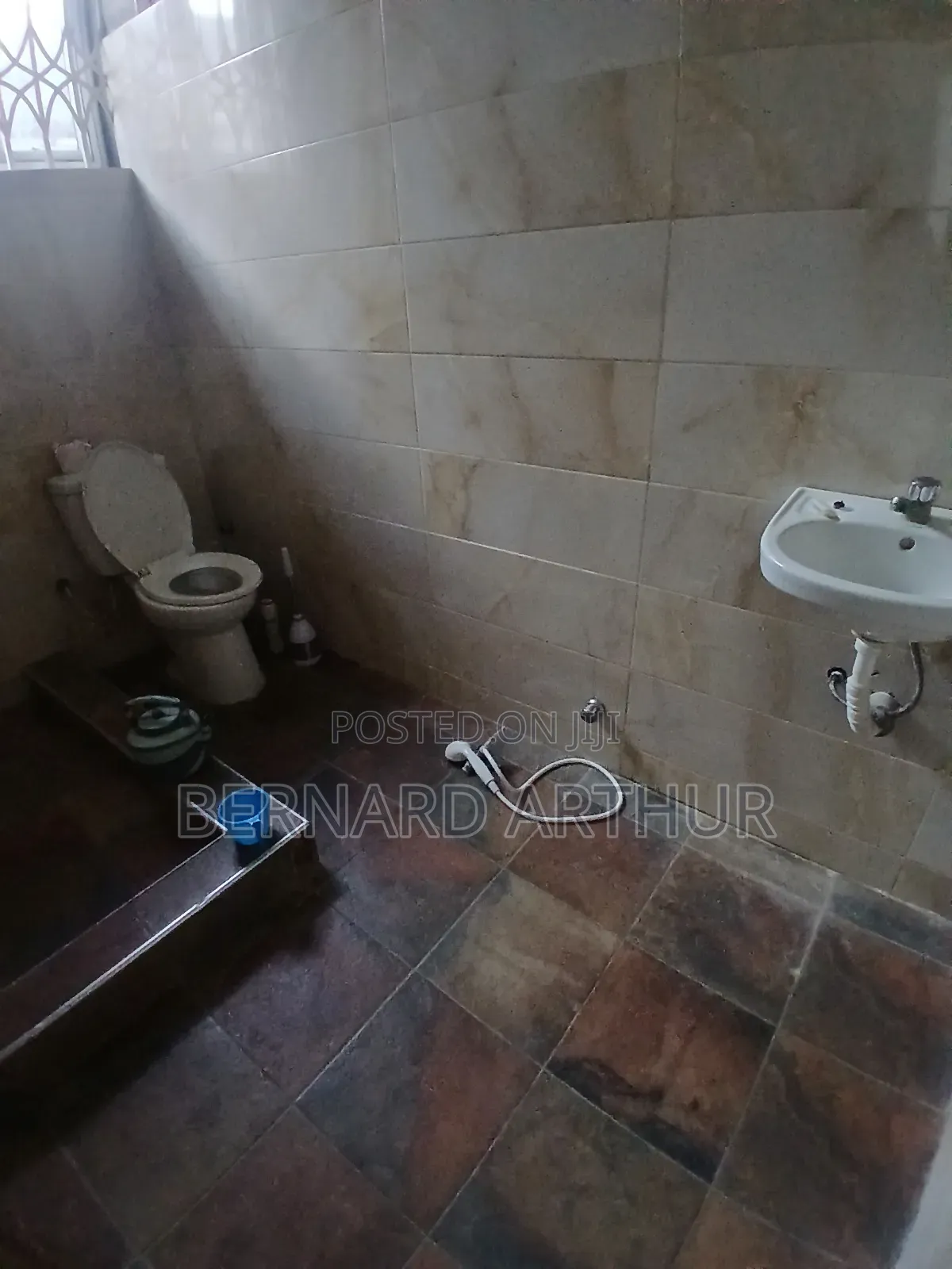 4bdrm Duplex in Bernard Agency, Amasaman for rent