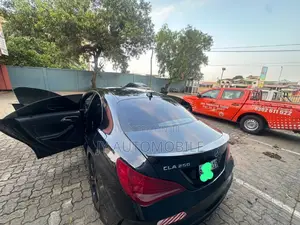 Mercedes-Benz CLA-Class 2016 Black