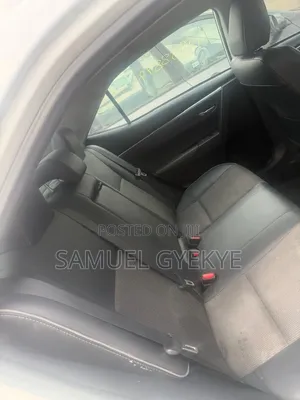Toyota Corolla 2016 White
