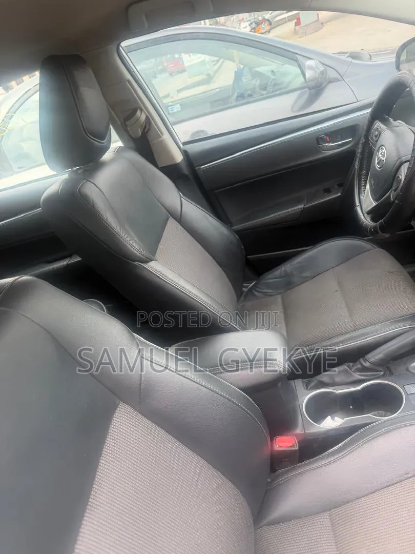 Toyota Corolla 2016 White