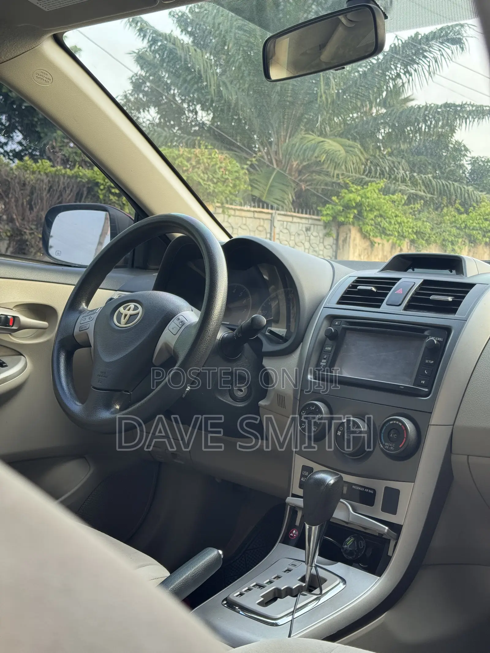 Toyota Corolla LE 4dr Sedan (1.8L 4cyl 4A) 2011 Red
