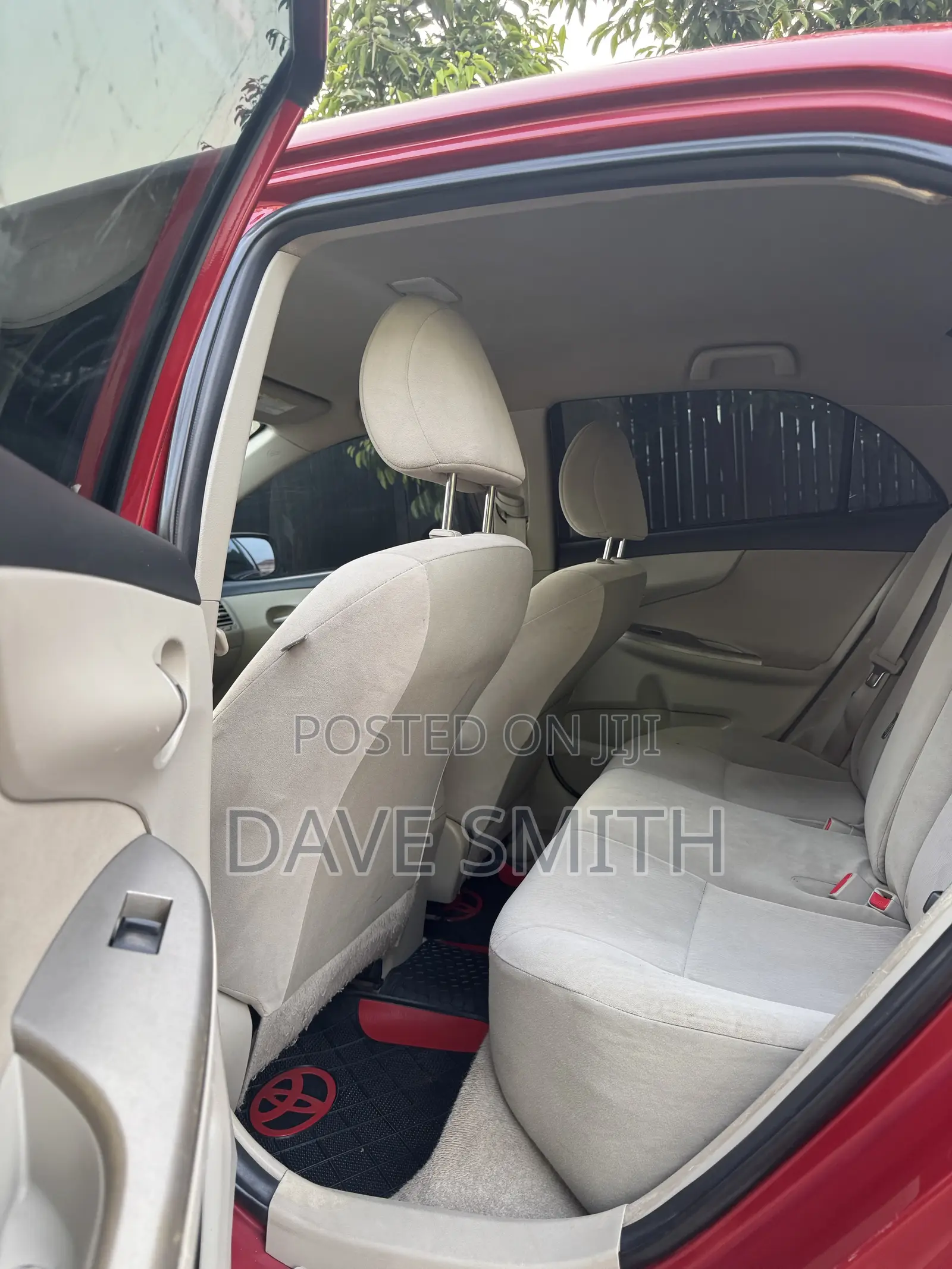Toyota Corolla LE 4dr Sedan (1.8L 4cyl 4A) 2011 Red