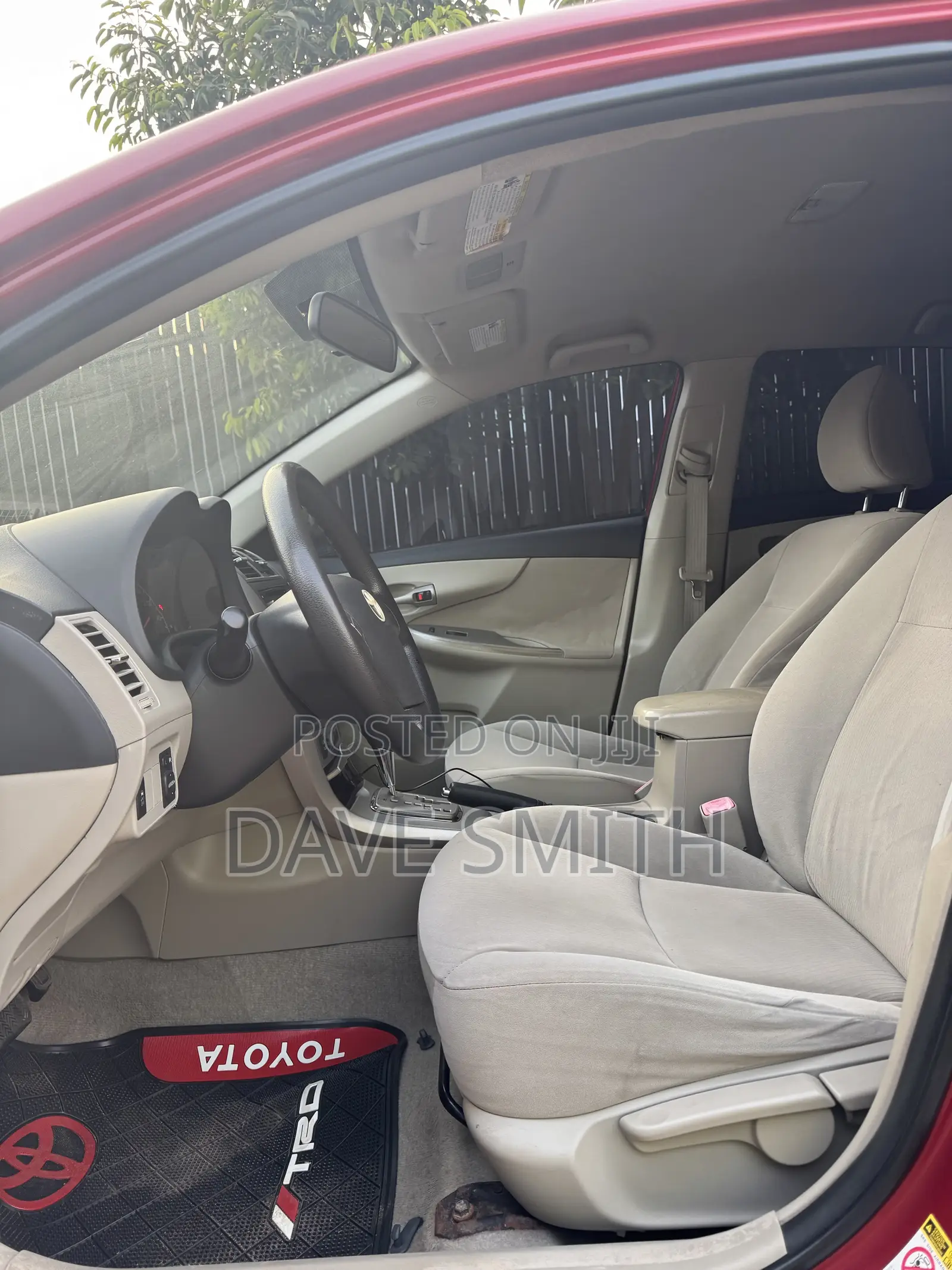 Toyota Corolla LE 4dr Sedan (1.8L 4cyl 4A) 2011 Red