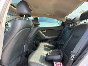 Hyundai Elantra 2013 Silver