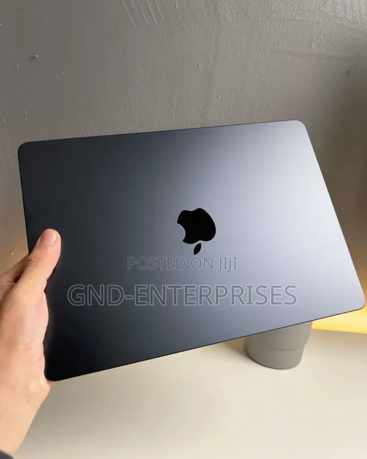 Laptop Apple MacBook 12GB Apple M3 Max SSD 1T