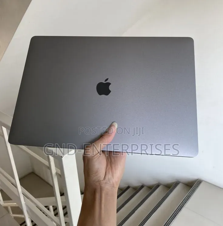 Laptop Apple MacBook 12GB Apple M3 Max SSD 1T