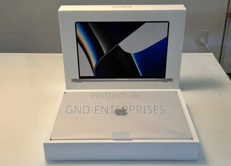Laptop Apple MacBook 12GB Apple M3 Max SSD 1T