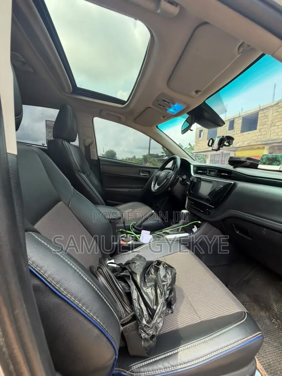 Toyota Corolla 2018 Silver