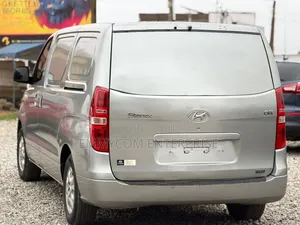 Hyundai Starex 2012 Silver