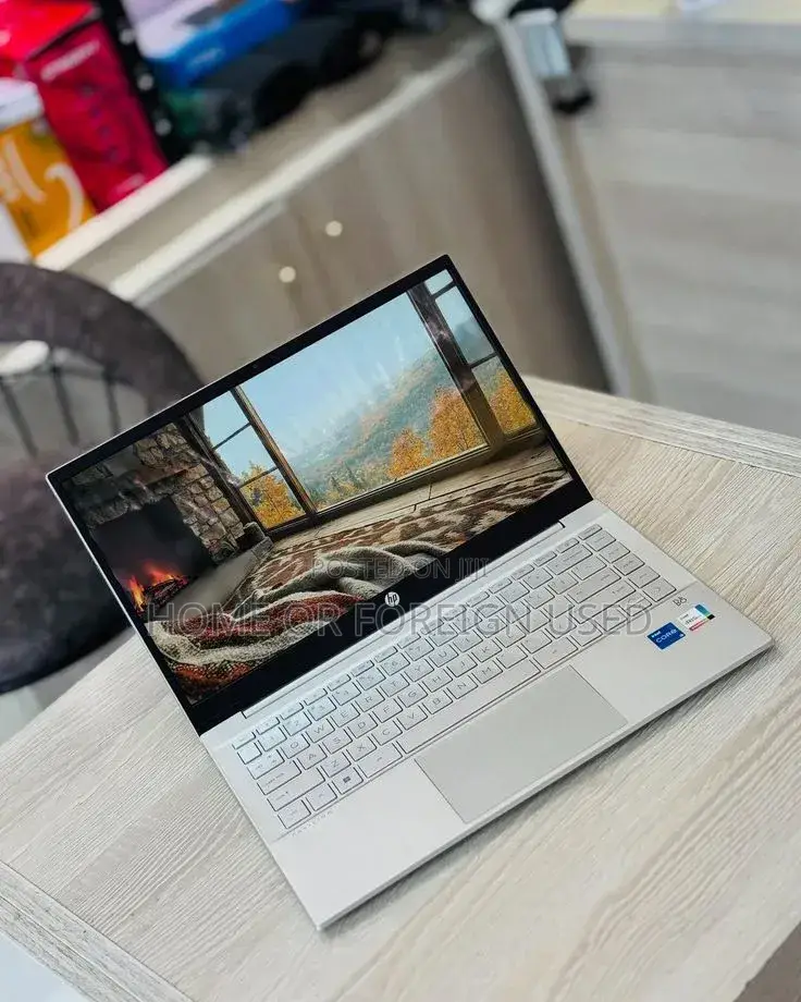 Laptop 12GB Intel Core i7 SSD 1T