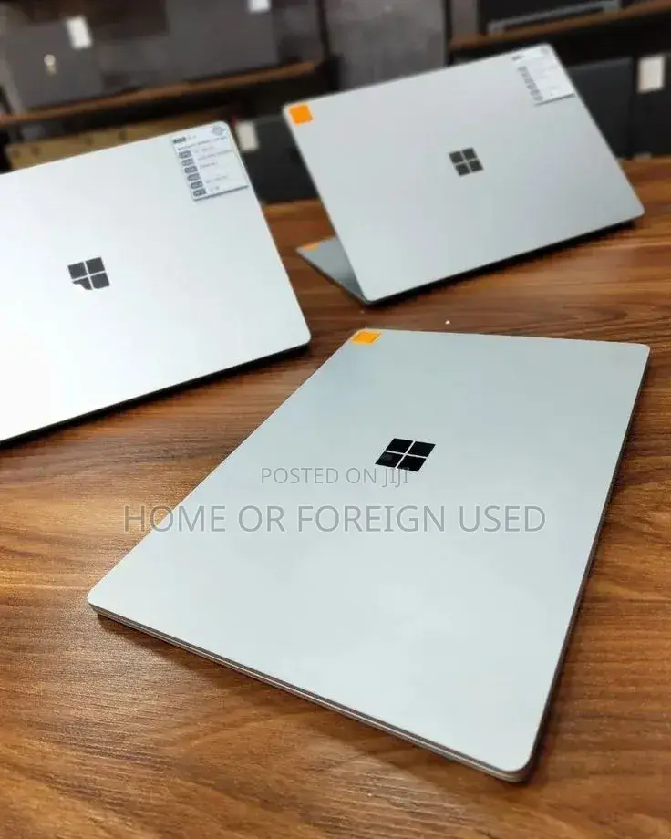 Laptop 12GB Intel Core i7 SSD 1T