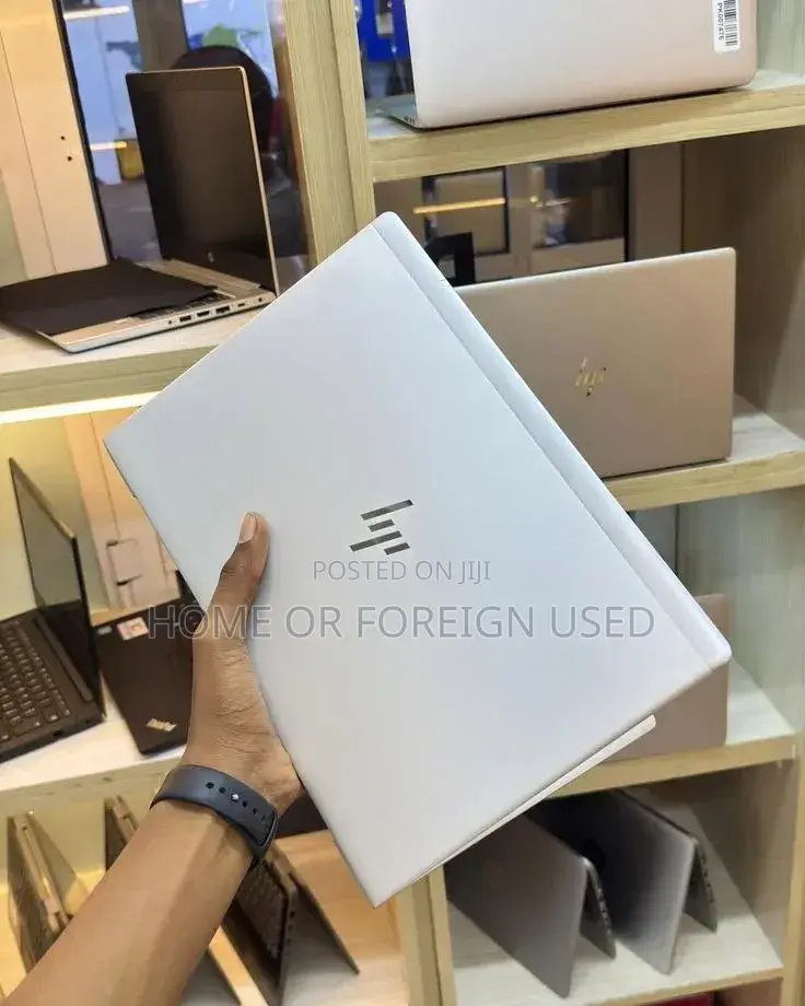 Laptop 12GB Intel Core i7 SSD 1T