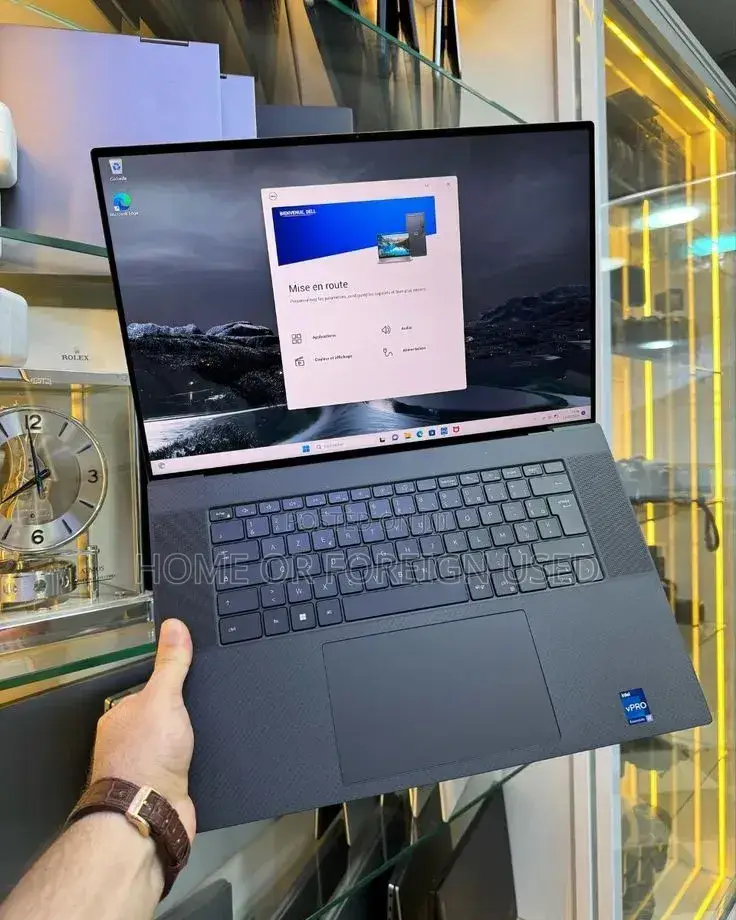 Laptop 12GB Intel Core i7 SSD 1T