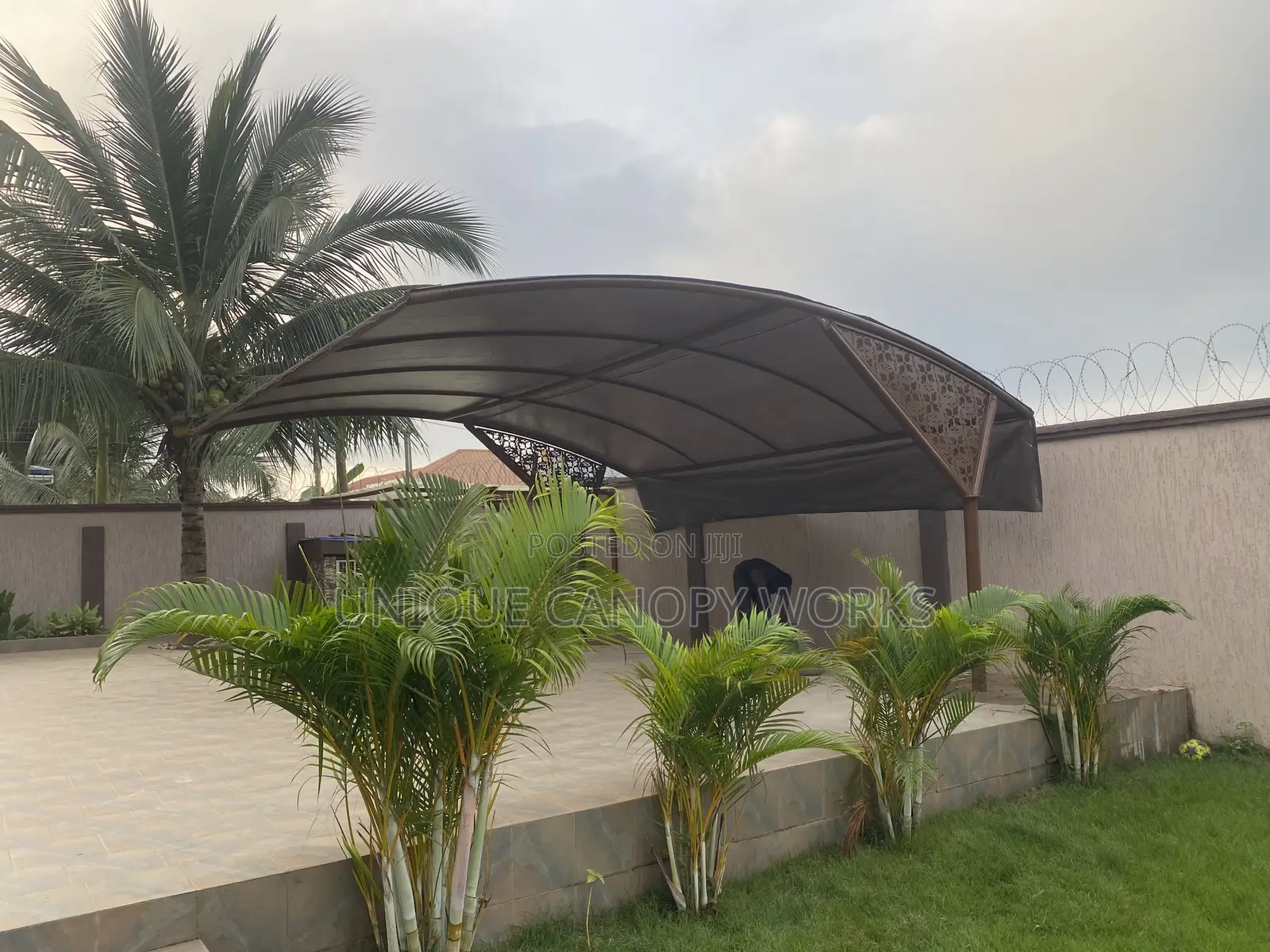 Well Decorated Car Canopy for All