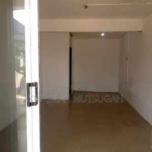 Spacious Roadside Shop for Rent at Nungua Barrier