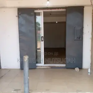 Spacious Roadside Shop for Rent at Nungua Barrier