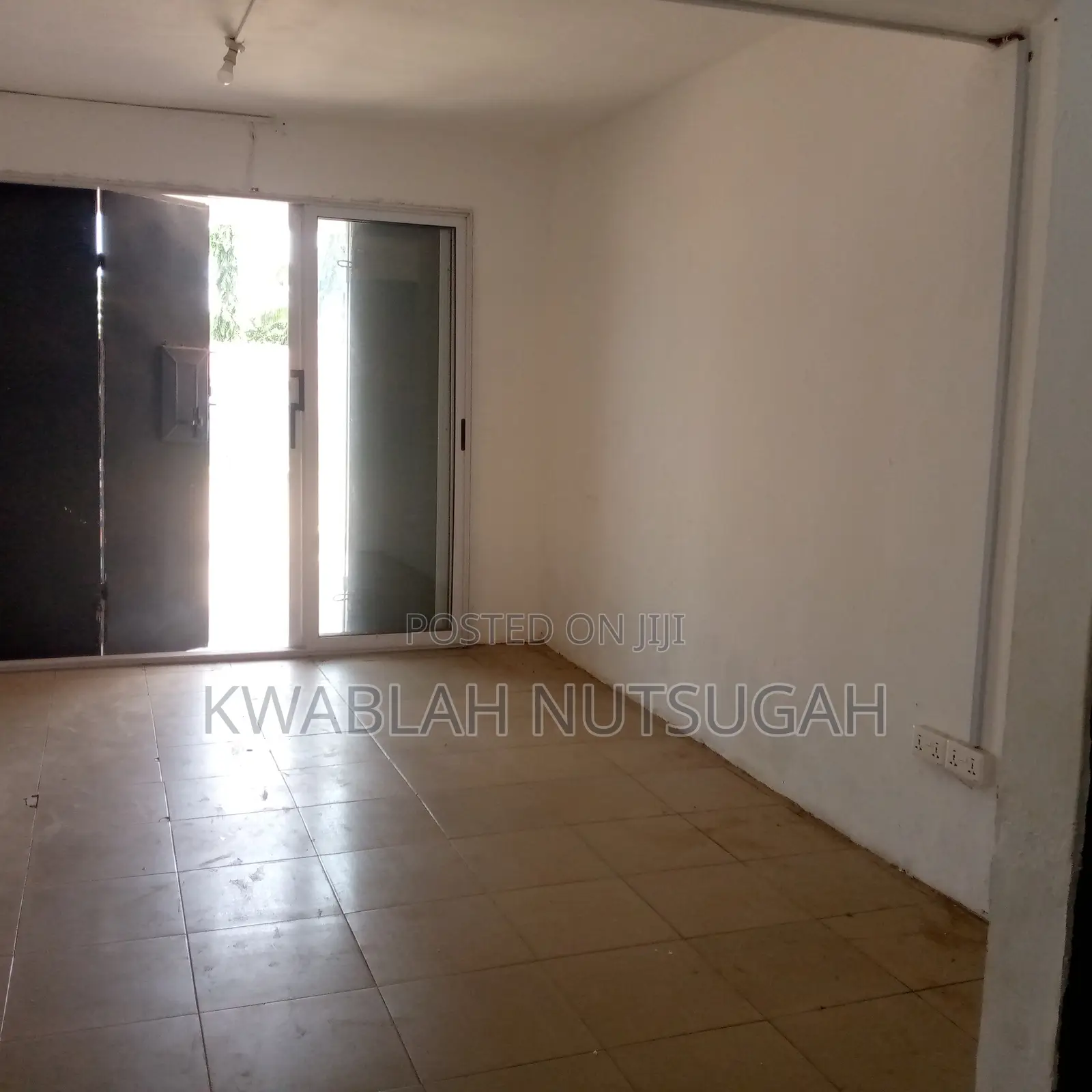 Spacious Roadside Shop for Rent at Nungua Barrier