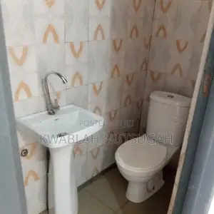 Spacious Roadside Shop for Rent at Nungua Barrier