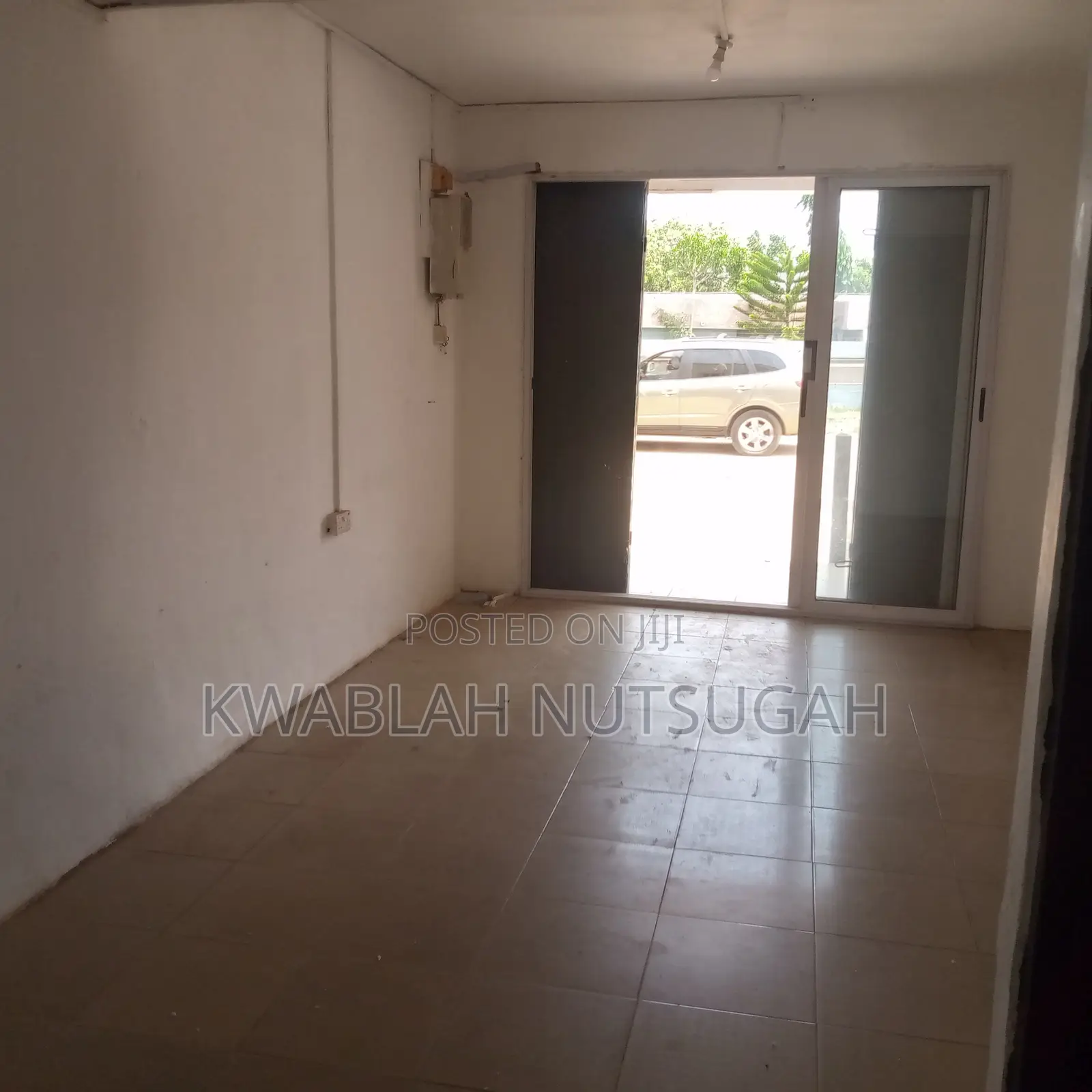 Spacious Roadside Shop for Rent at Nungua Barrier