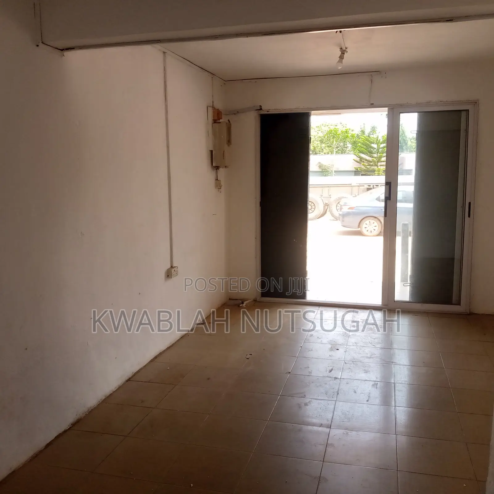 Spacious Roadside Shop for Rent at Nungua Barrier
