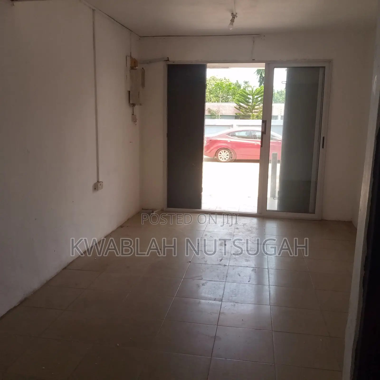 Spacious Roadside Shop for Rent at Nungua Barrier
