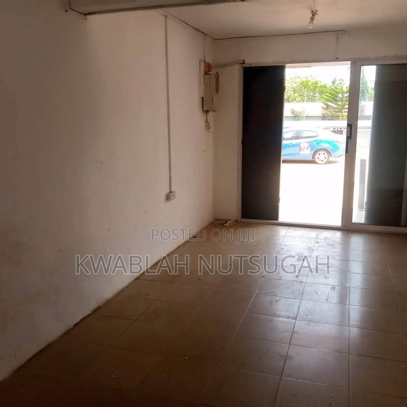 Spacious Roadside Shop for Rent at Nungua Barrier