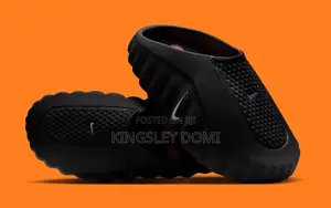 Nike Mind 001