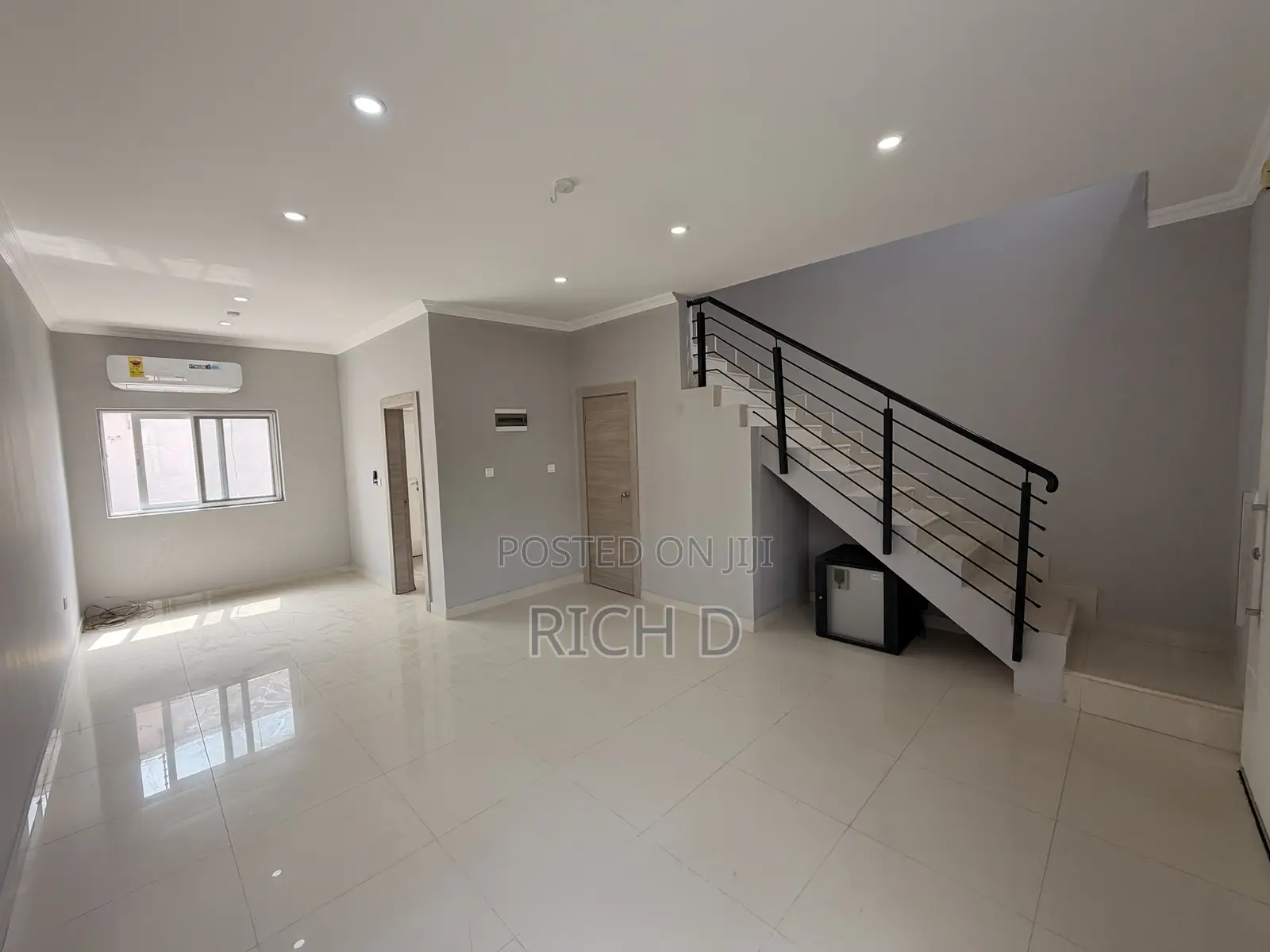 2bdrm Townhouse / Terrace in The Greens Estate, Community 25 for rent