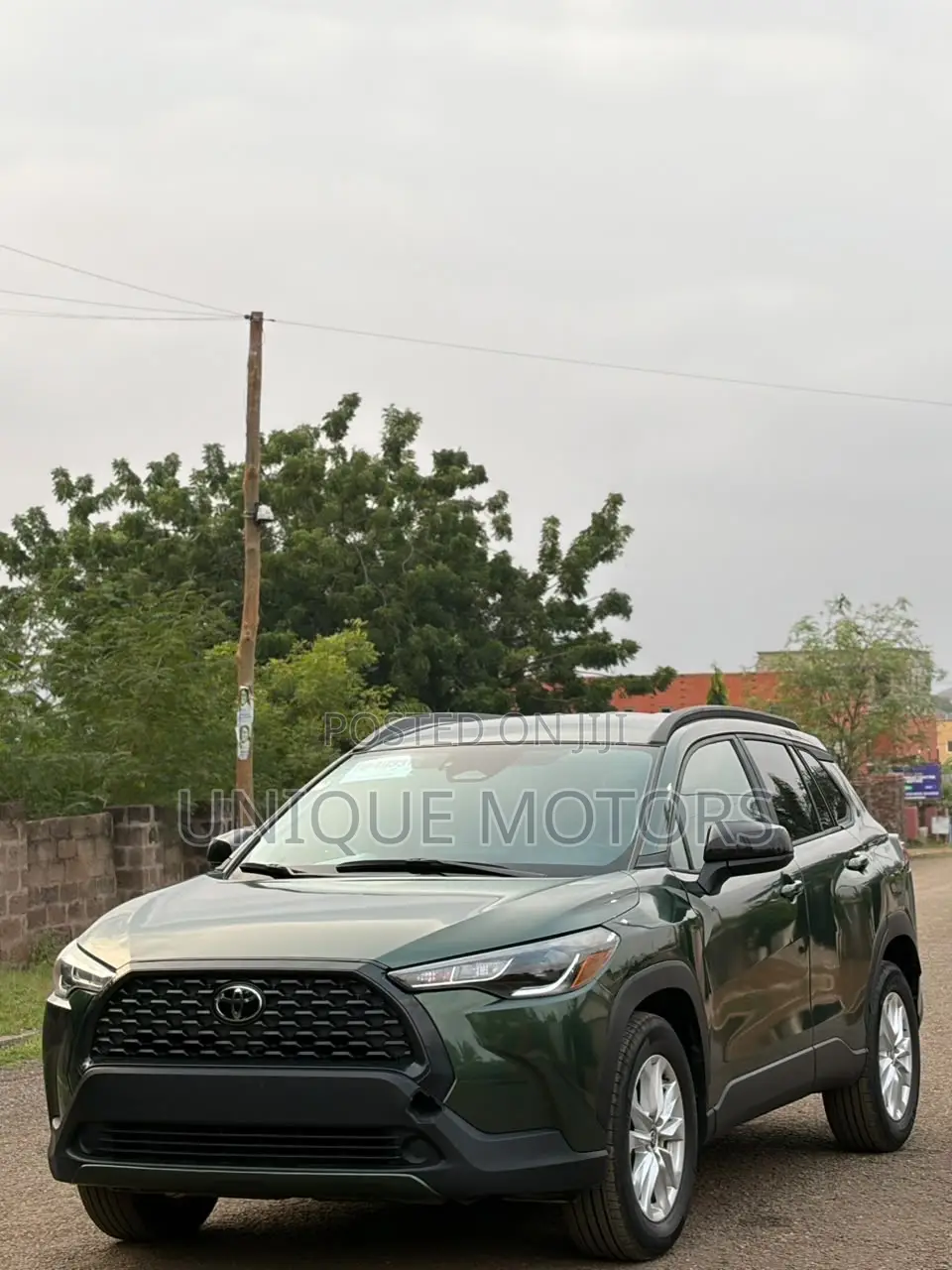 Toyota Corolla Cross LE 4WD 2024 Green