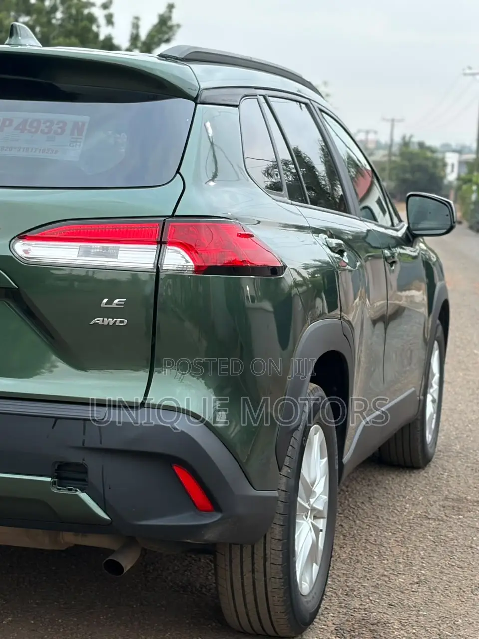 Toyota Corolla Cross LE 4WD 2024 Green