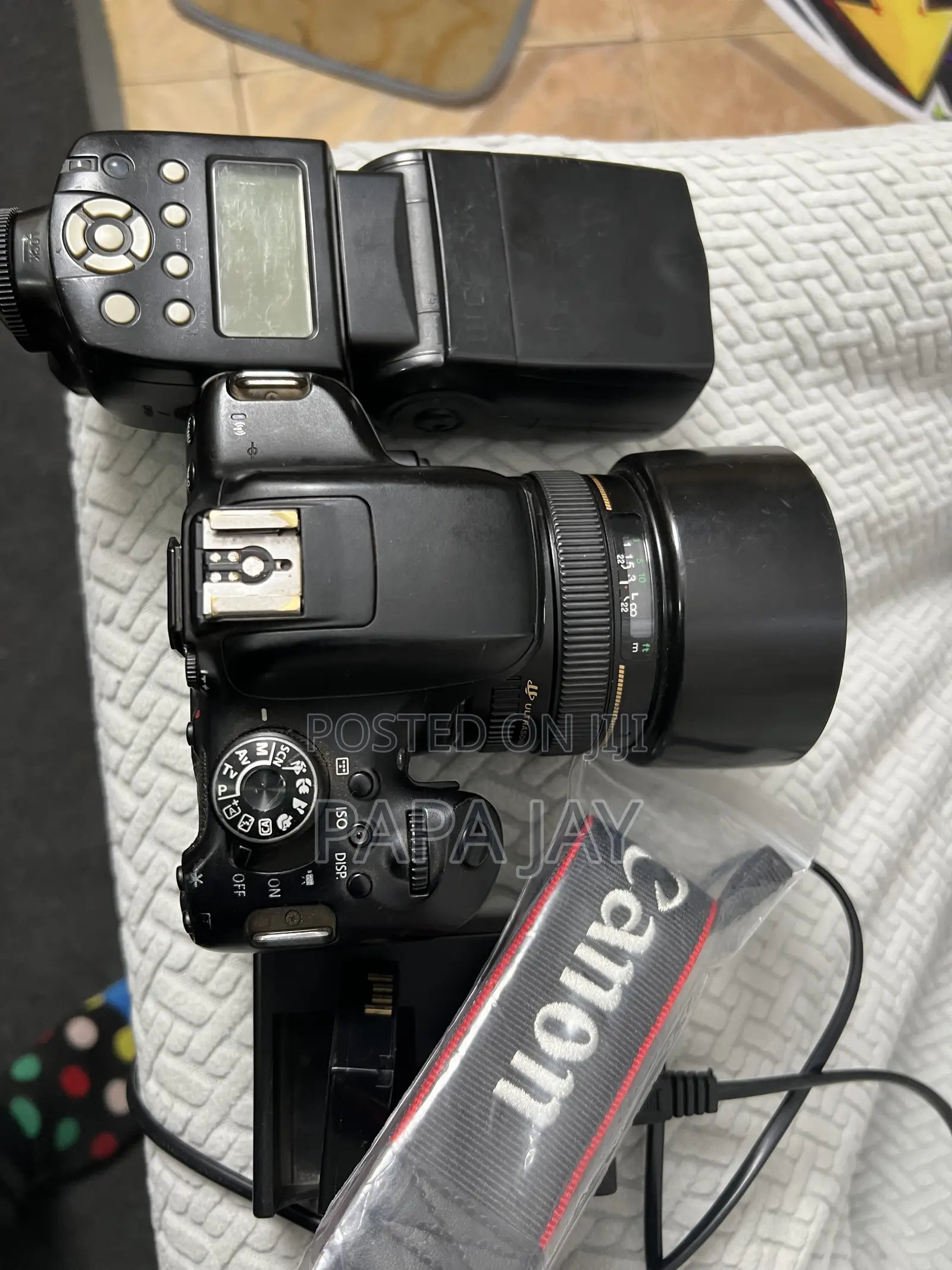 Canon 750d With 50mm F1.4 Plus Free Flash