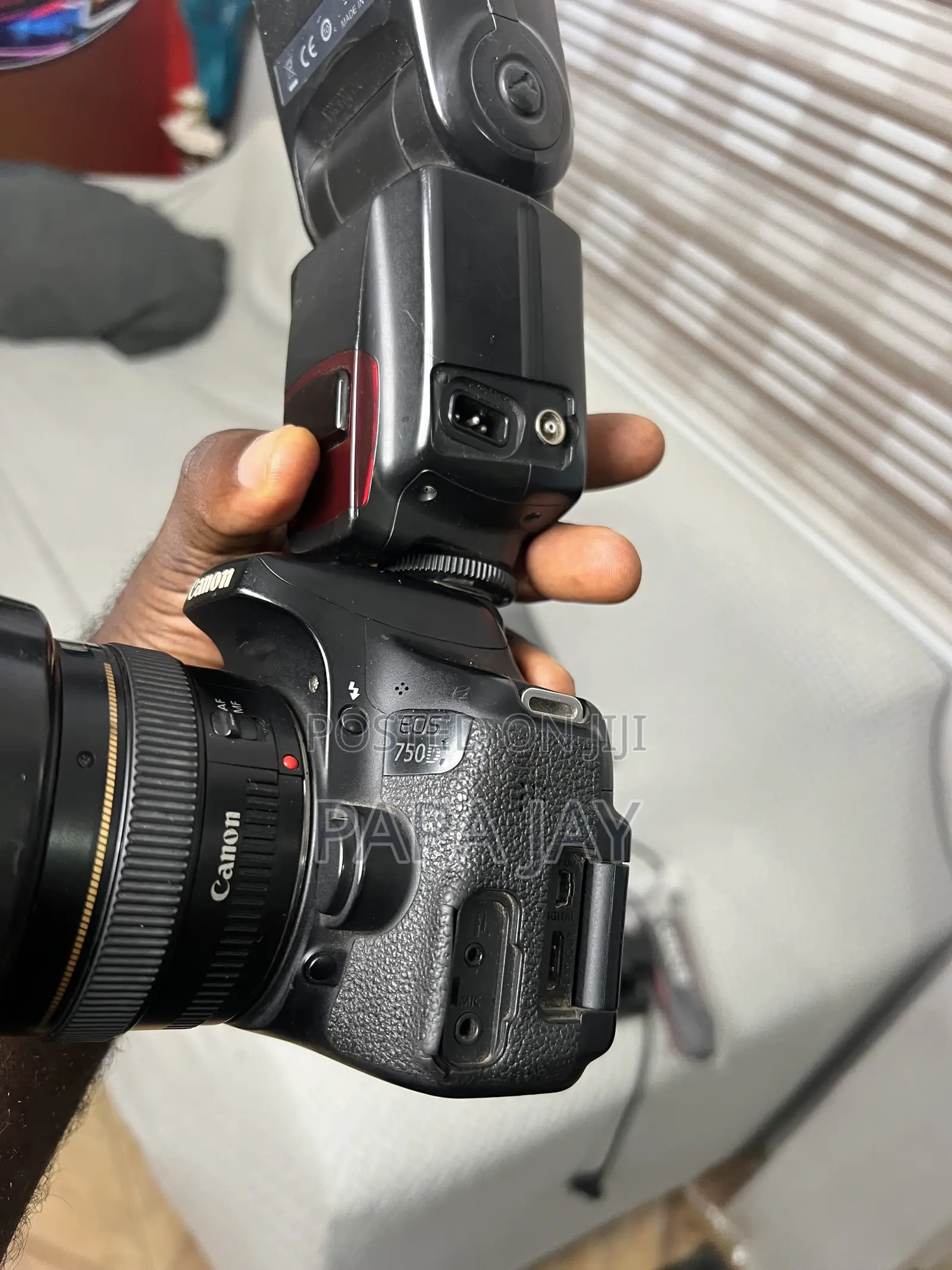 Canon 750d With 50mm F1.4 Plus Free Flash