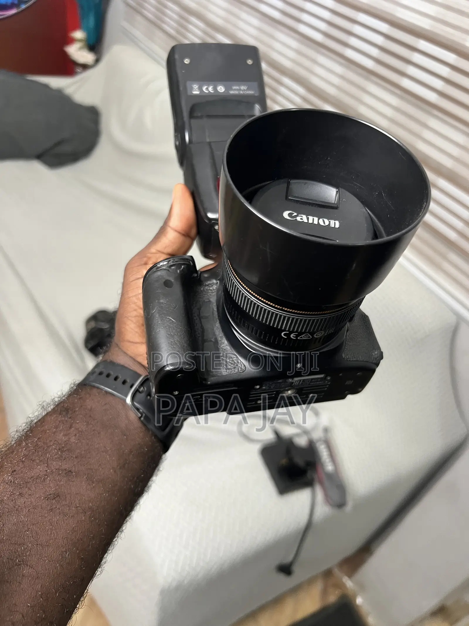 Canon 750d With 50mm F1.4 Plus Free Flash