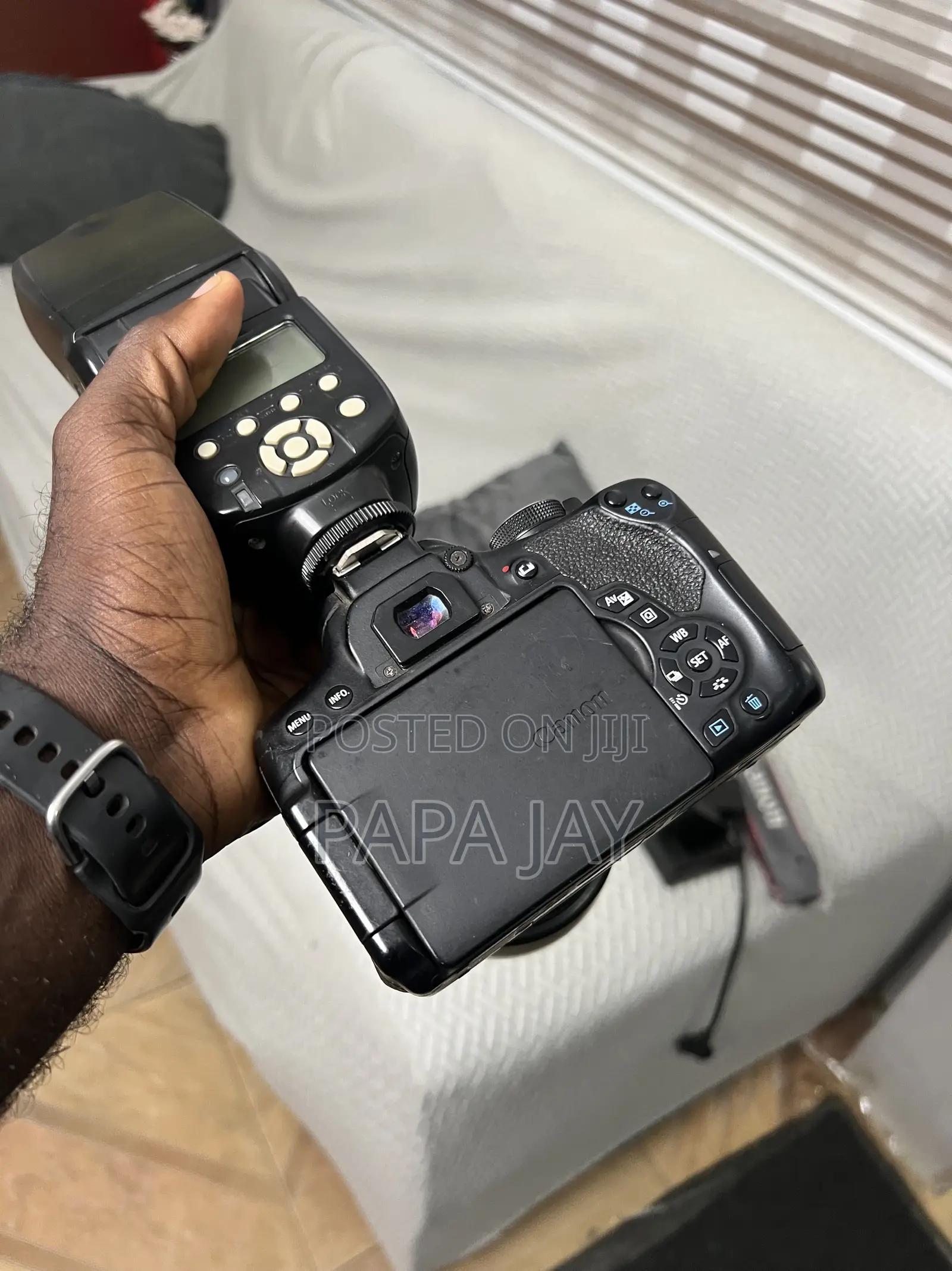 Canon 750d With 50mm F1.4 Plus Free Flash