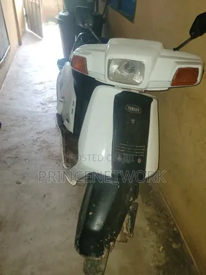 Yamaha 2015 White