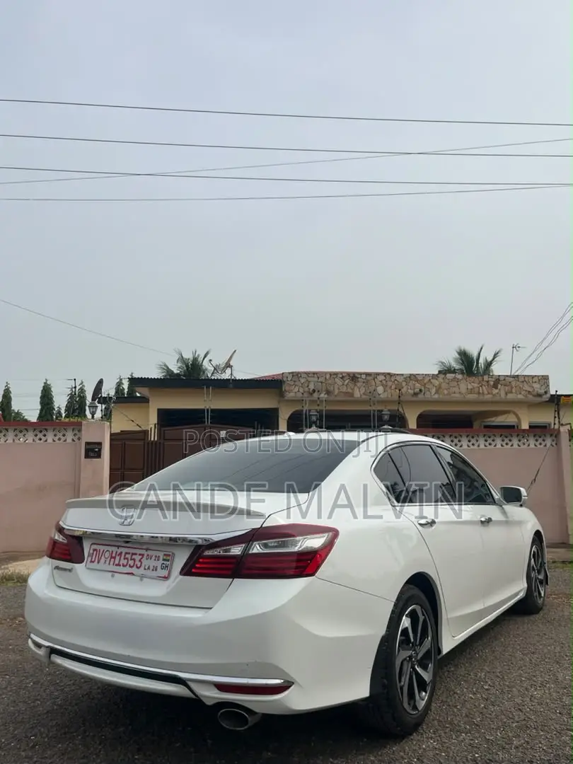 Honda Accord 2017 White