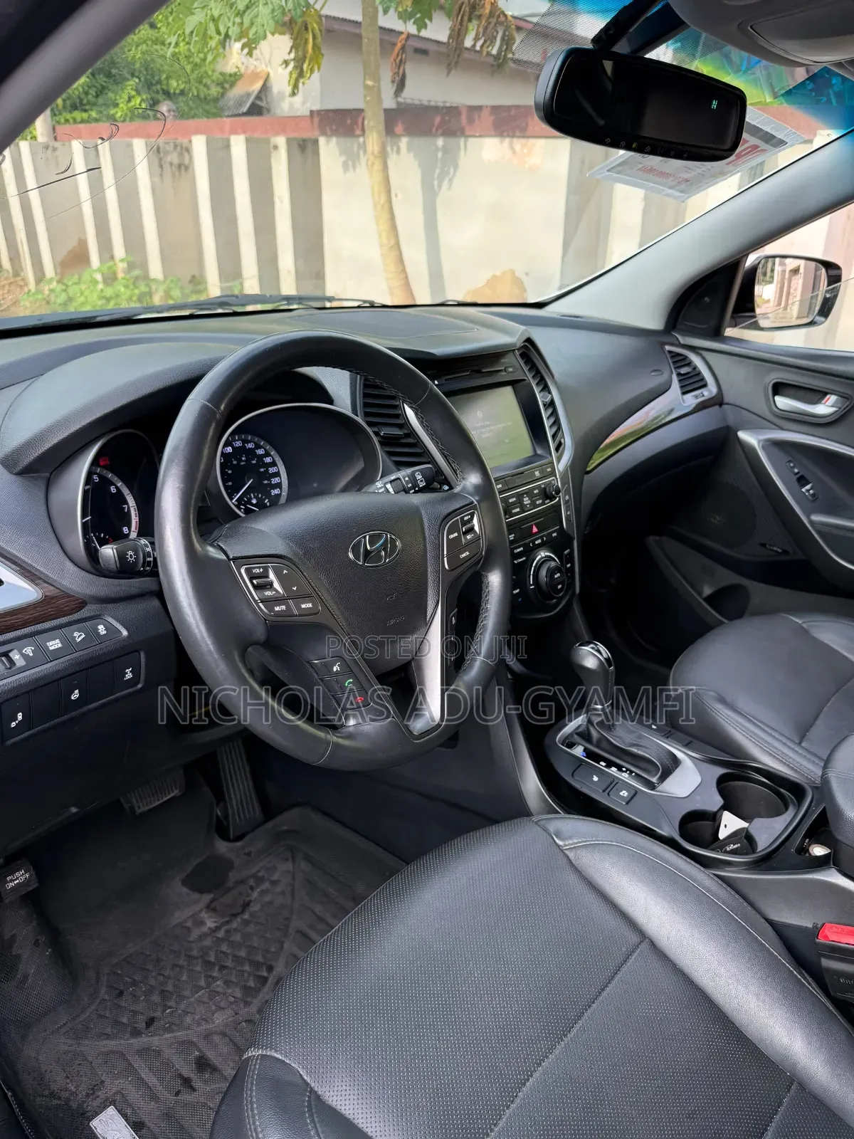 Hyundai Santa Fe 2018 White