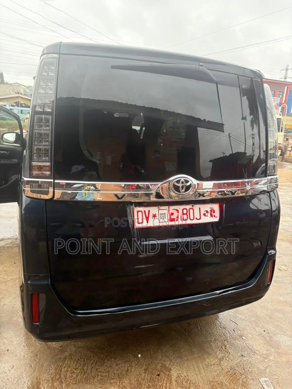 Toyota Voxy 2014 Black