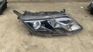 Ford Fusion 2010 Headlight Pair