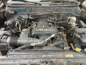 Toyota Sequoia 2005 Silver