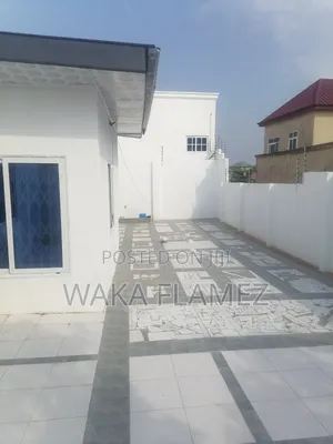 4bdrm Duplex in Waka Properties, Amasaman for sale