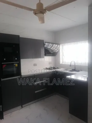 4bdrm Duplex in Waka Properties, Amasaman for sale